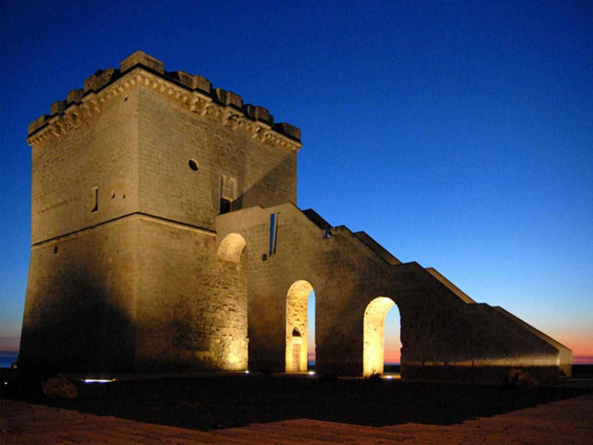 Villa La Baia Mare à Torre Lapillo Extérieur photo